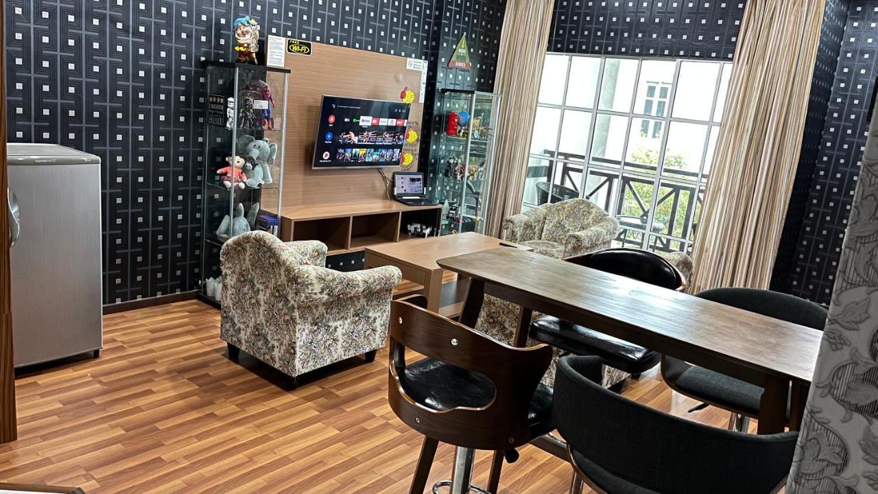 Apartment Eaglenest At Iris House *